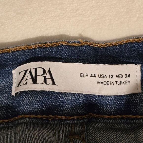 🔥Zara jeans size 12, skinny. - Picture 7 of 16